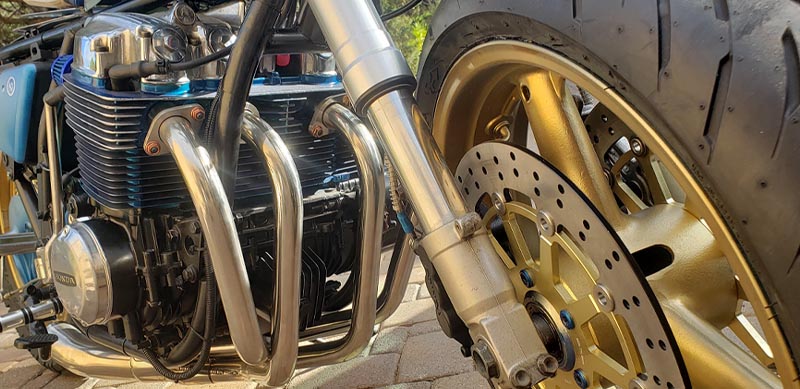 Honda CB750 Delkevic Exhaust